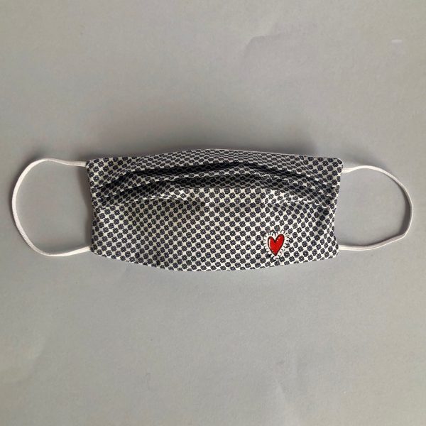 Mascherina in tessuto stampa micro con personalizzazione cuore o altri elementi design Andrea Agostini
