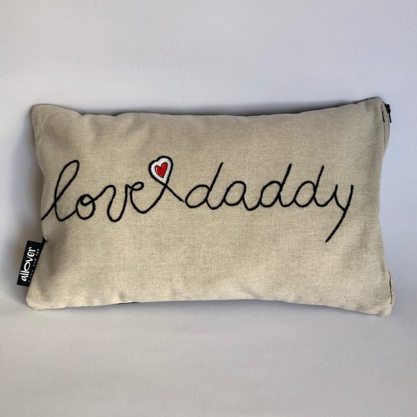Cuscino ricamato a mano Love daddy con cuoricino applicato design Andrea Agostini