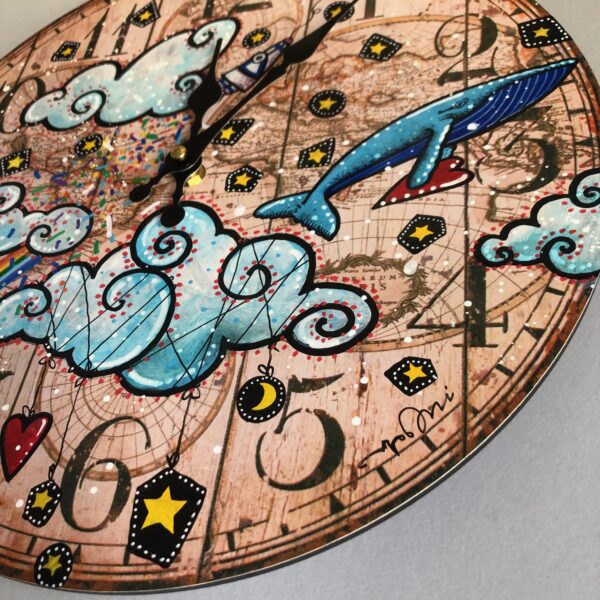 orologi sognanti dipinti a mano dall'artista Andrea Agostini per Allover home and lab